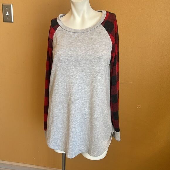 12PM by MON AMI women’s Red RAGLAND plaid sleeves sweatshirt / top / grey Large - Picture 2 of 10